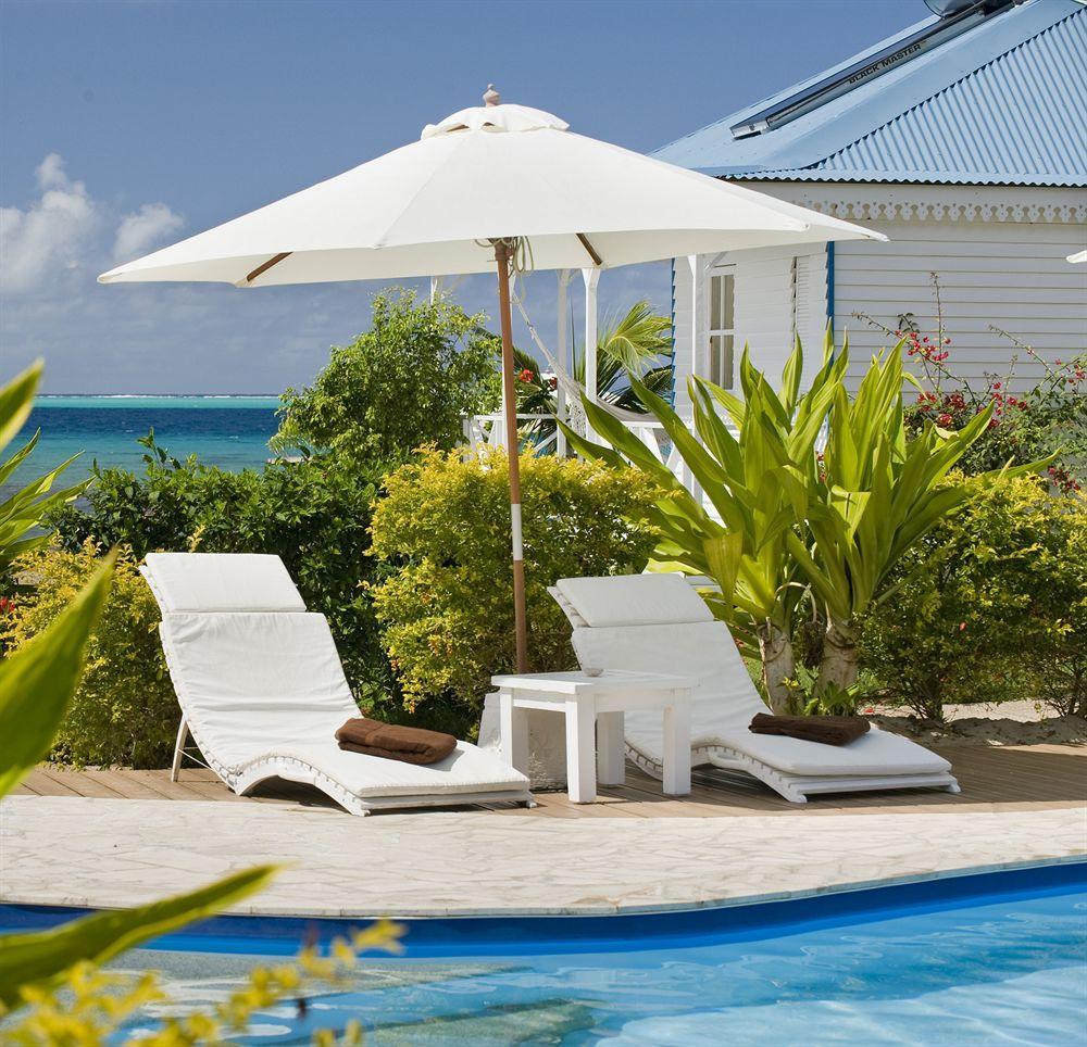 Opoa Beach Hotel Exterior photo